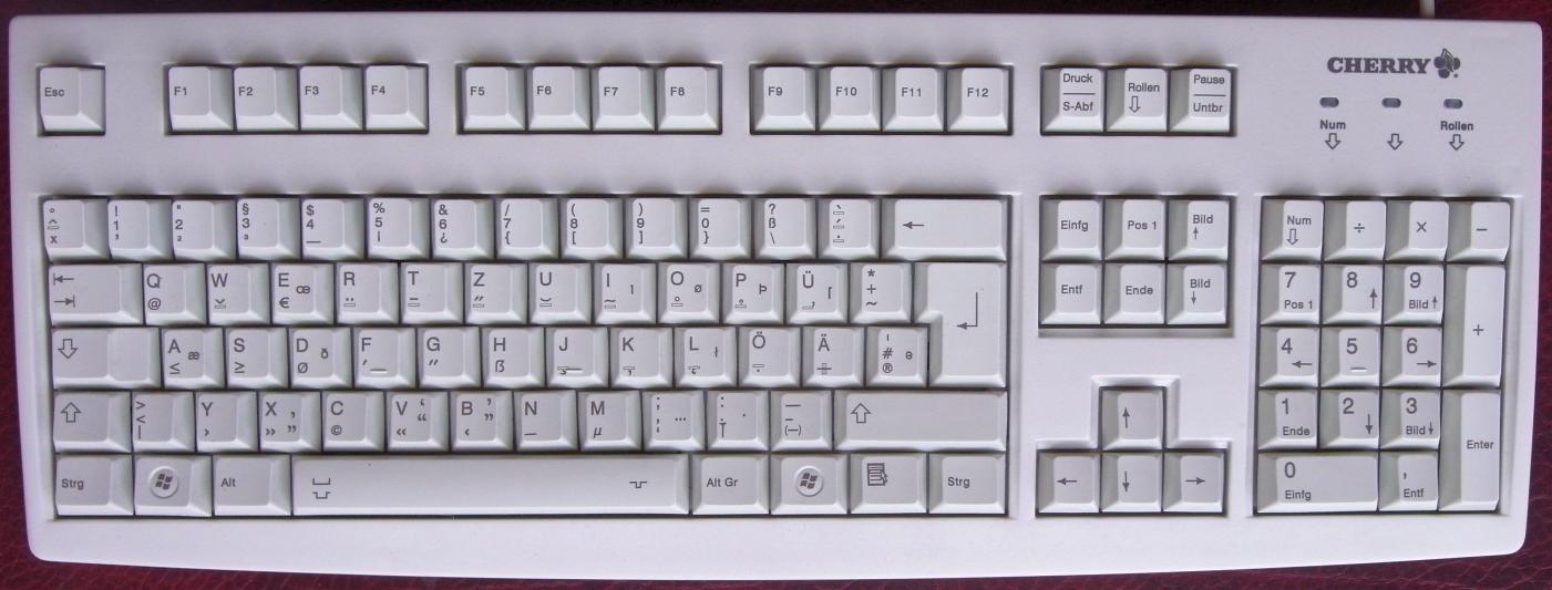 German-T2-Keyboard-Prototype-May-2012.jp