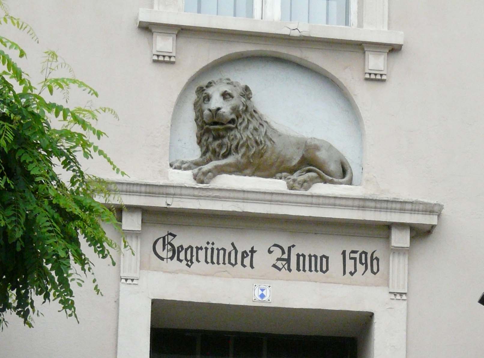 PB10.jpg