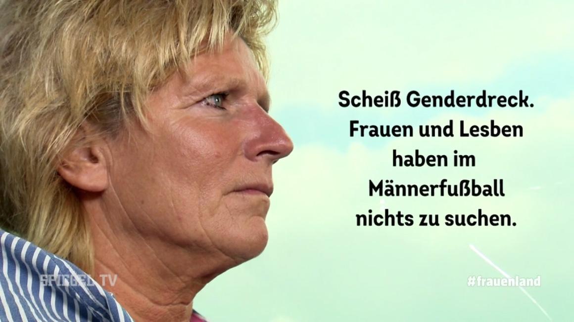 maennerfussball.jpg.7a401f006ef28e4eaa7756ad21caa161.jpg