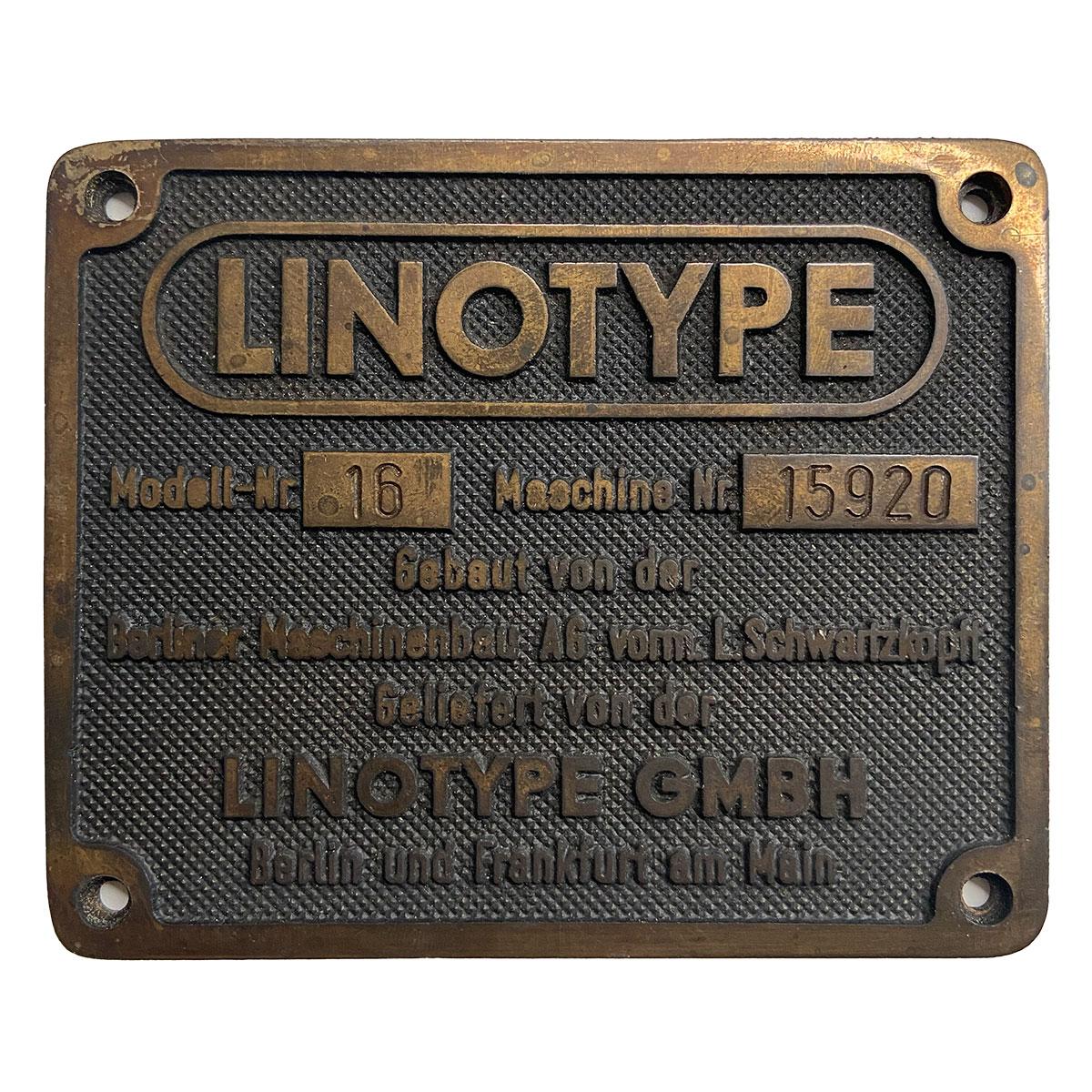 Linotype-Typenschild (Modell 16)